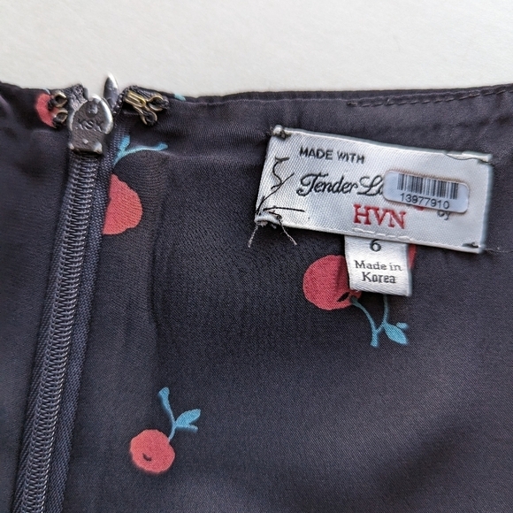 HVN Nora Mini Slip Dress Black Cherry Print Spaghetti Strap Silk - sz 6 REPAIRED - Picture 6 of 10